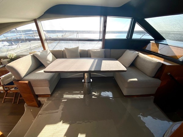 2015 PRINCESS 52