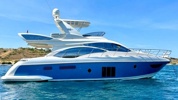 2009 AZIMUT 58