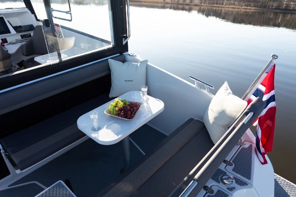 2024 HYDROLIFT X-27 R