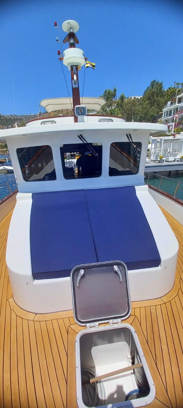 2007 CUSTOM TRAWLER 14.80M