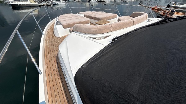 2023 PRINCESS F65