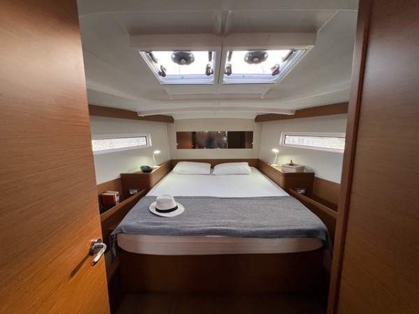 2023 JEANNEAU SUN ODYSSEY 440