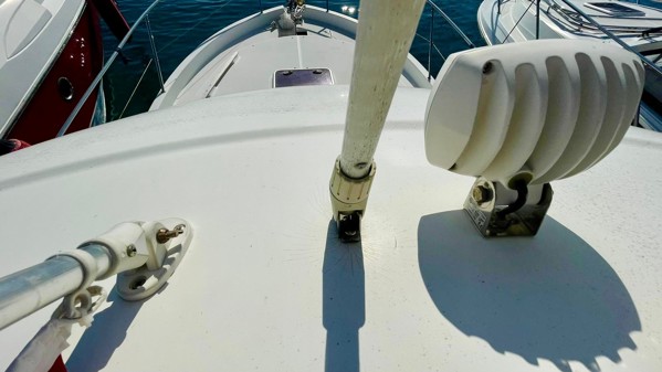 2008 BENETEAU ANTARES 9