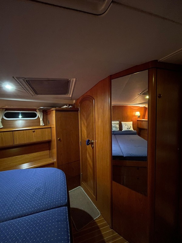 2004 JEANNEAU SUN ODYSSEY 54 DS