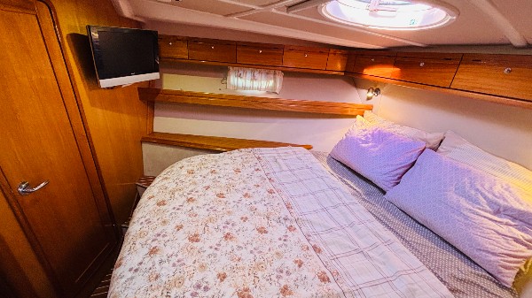 2009 BAVARIA 42 SPORT HT