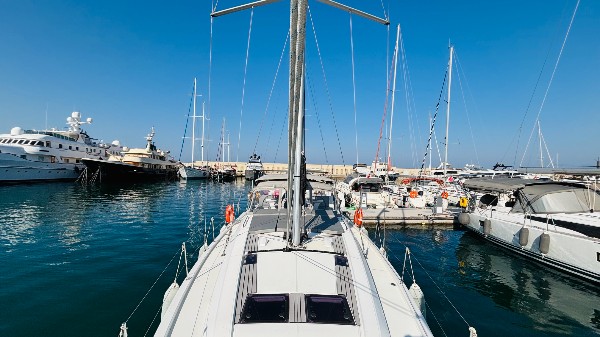 2022 BENETEAU OCEANIS 46.1