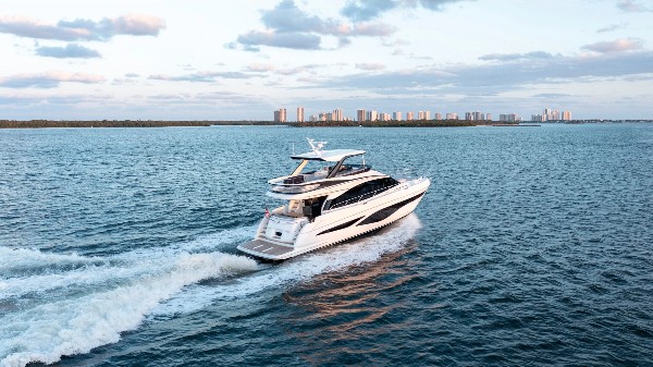 2023 PRINCESS F65