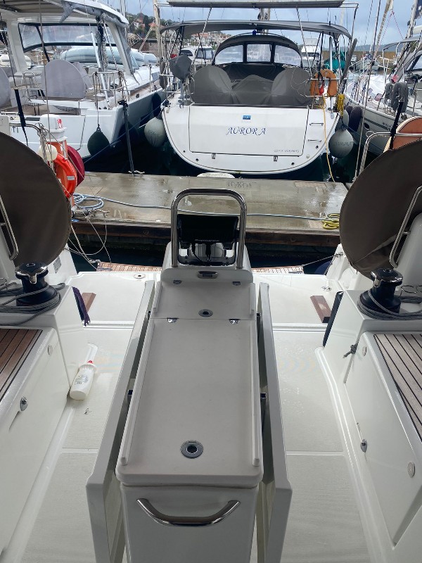 2021 JEANNEAU SUN ODYSSEY 440