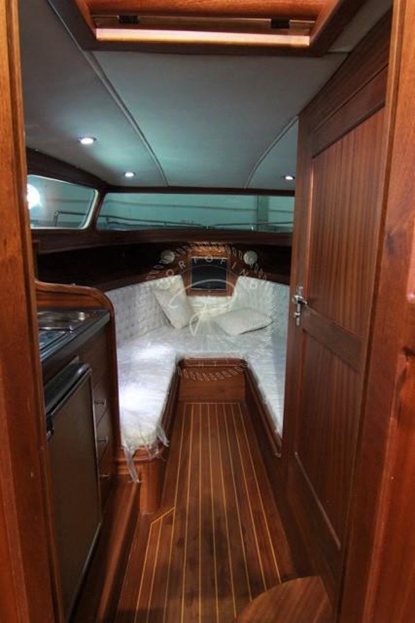 2017 ROYAL CRAFT 27
