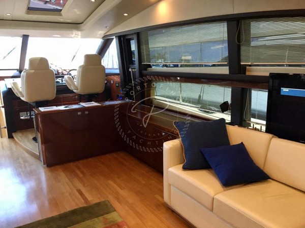 2009 PRINCESS V85-S