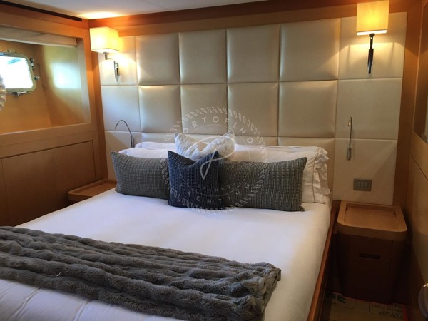 2010 SANLORENZO 37M