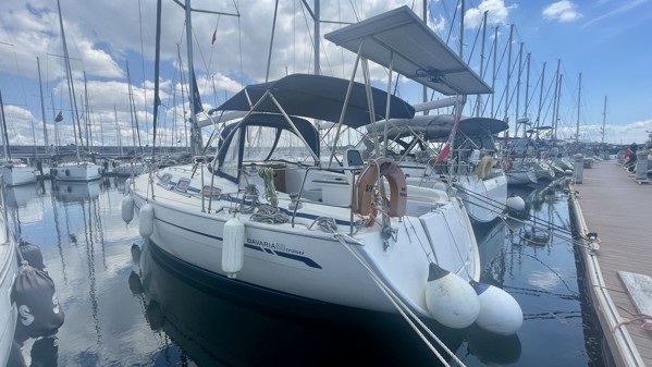 2008 BAVARIA 38 CRUISER
