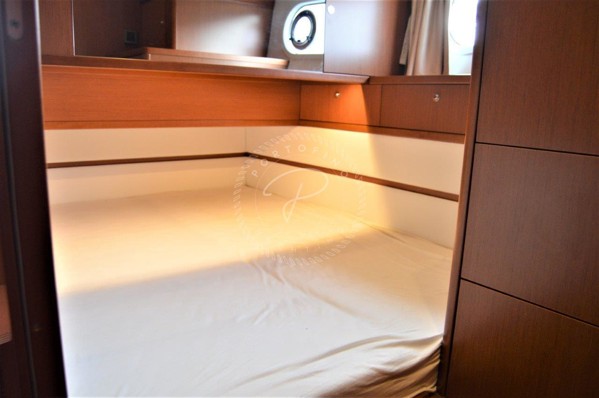 2015 BENETEAU SWIFT TRAWLER 44