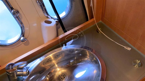 2009 NUMARINE 55 FLY