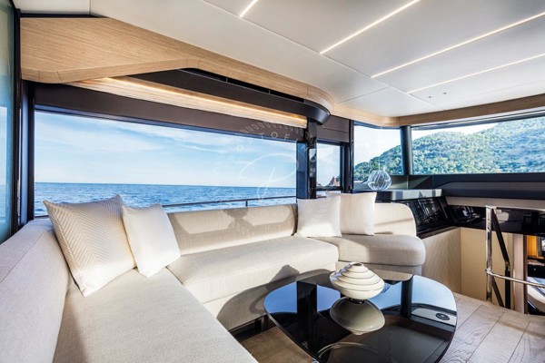 2018 ABSOLUTE NAVETTA 58