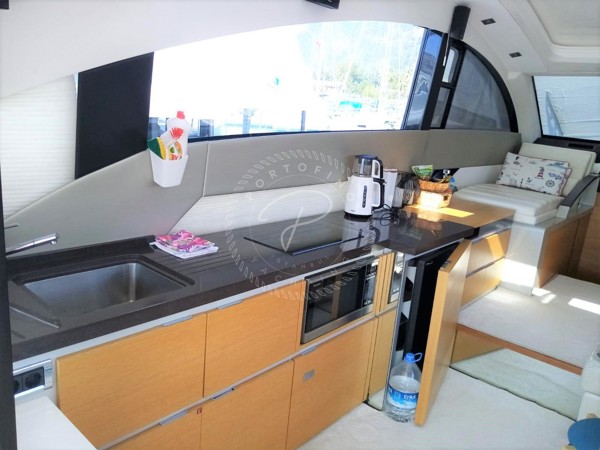 2012 FAIRLINE TARGA 50 GT