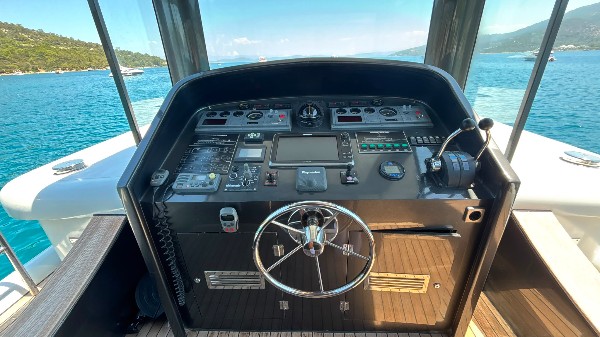 2014 CUSTOM TRAWLER STEEL 21M