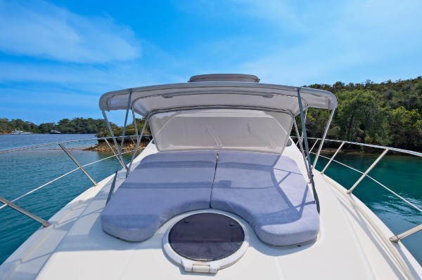 2004/2022 AZIMUT FLY 55 17.5 M
