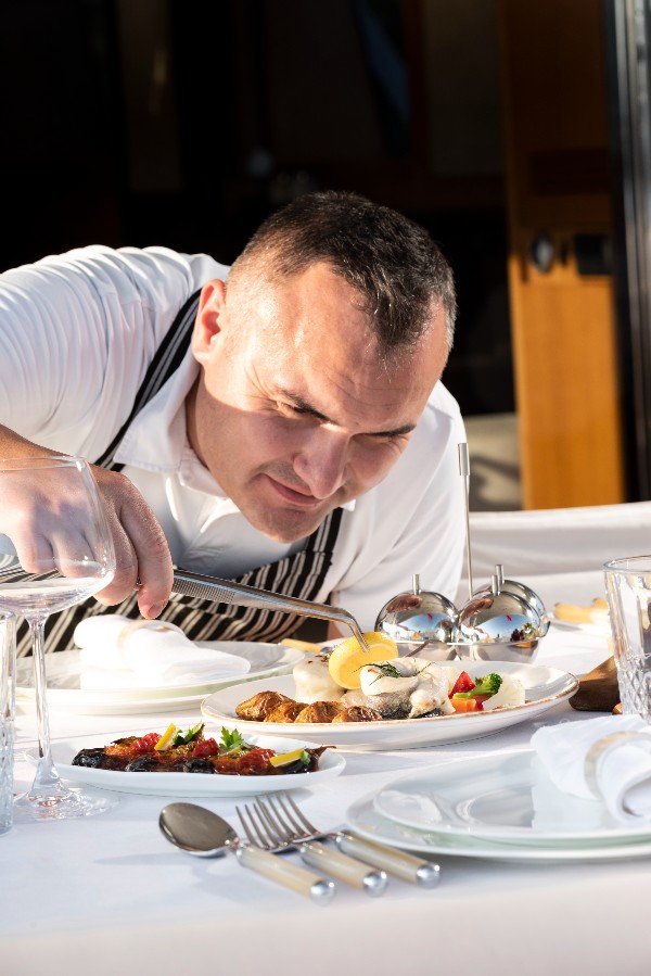 2009/2022 MOTOR YACHT 35M 