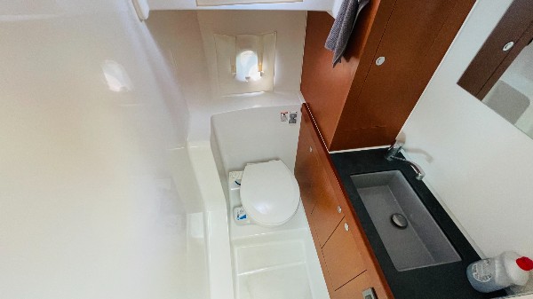 2018 BENETEAU SWIFT TRAWLER 30