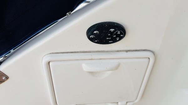 2008 REGAL COMMODORE 4460