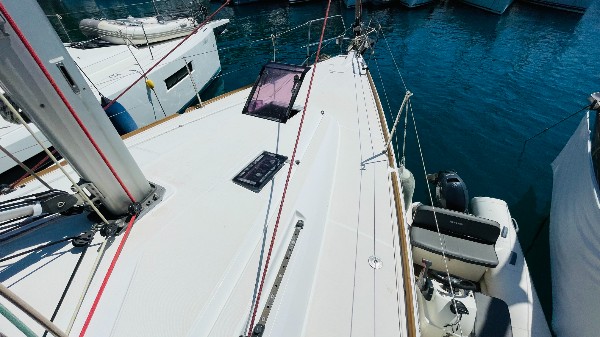 2013 JEANNEAU SUN ODYSSEY 409