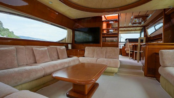 1999/2010 FERRETTI YACHTS 72