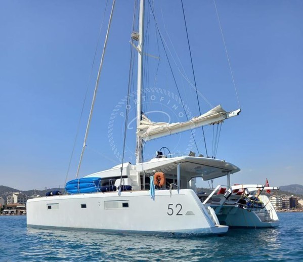 2013 LAGOON 52
