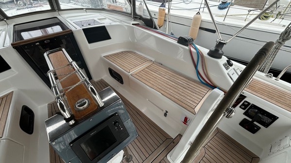 2013 HANSE 385