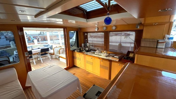 2009 TAKA YACHTS LOBSTER 18M