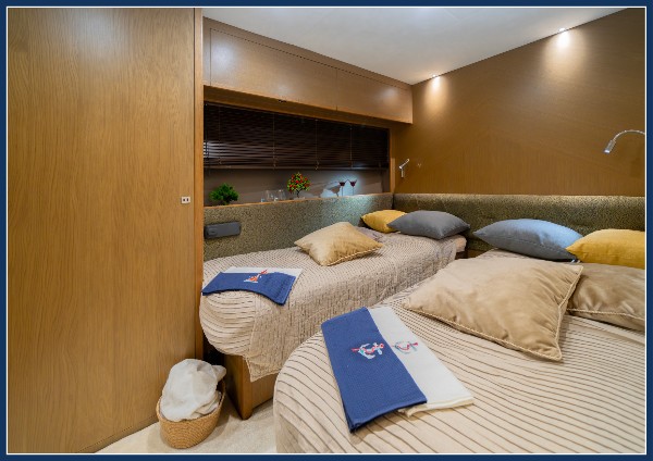 2014 PRINCESS 82