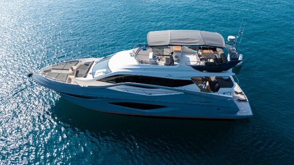 2017 NUMARINE 62 FLY