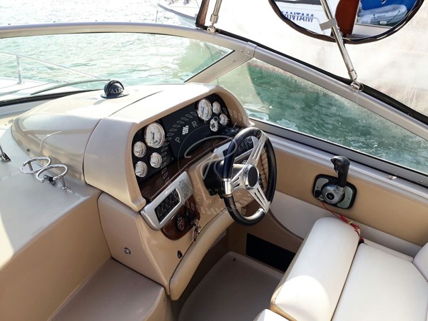 2010 FOUR WINNS V285