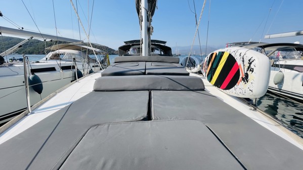2011 BENETEAU OCEANIS 50