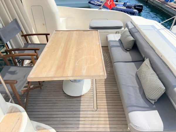 1998 SEA RAY 480 EXPRESS BRIDGE