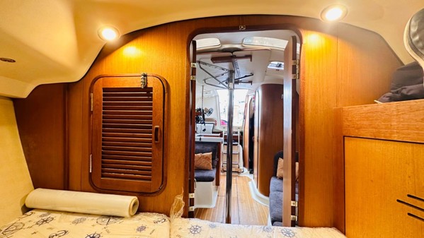 1998 HUNTER 310
