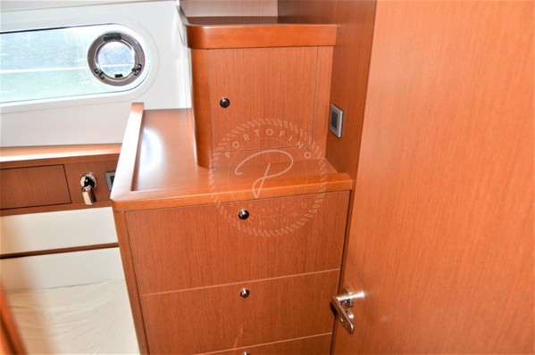 2015 BENETEAU SWIFT TRAWLER 44