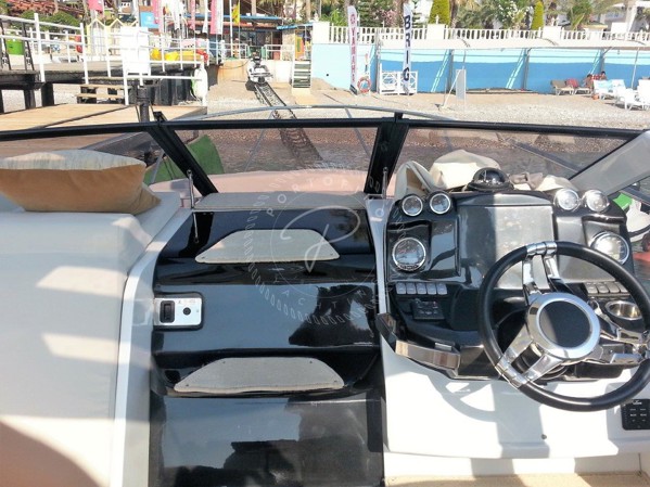 2015 COBREY 28 SC