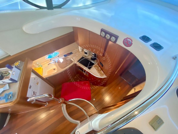 2009 AZIMUT 42