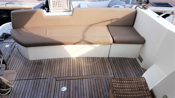 2011 PRESTIGE 350