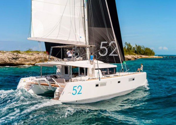 2020 LAGOON 52 F 