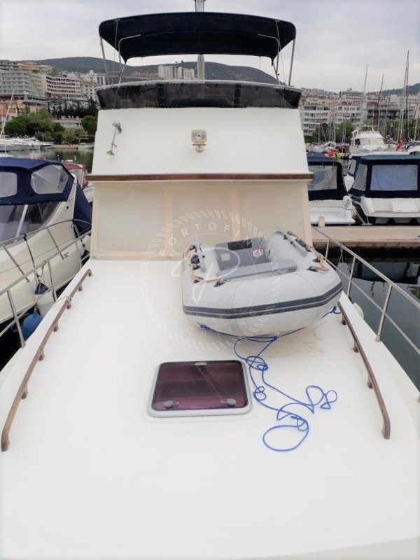 2009 LARUS 42 FLY