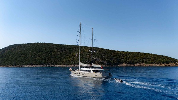 2024 MOTOR SAILOR 50 M