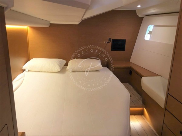 2016 JEANNEAU 54