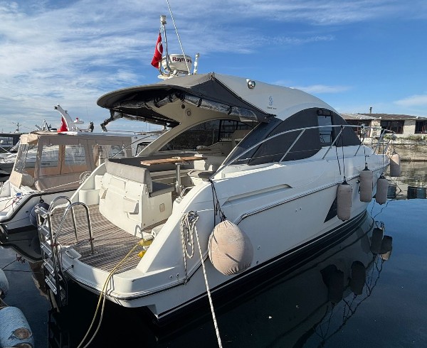2011 BENETEAU GT 38
