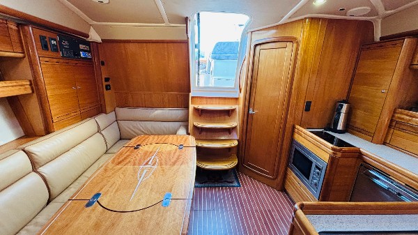 2009 BAVARIA 42 SPORT HT