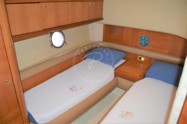 2010 AZIMUT 55 FLY