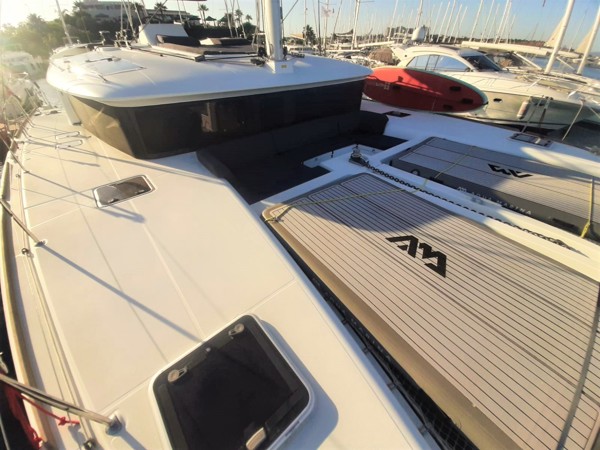 2014 LAGOON 450 F
