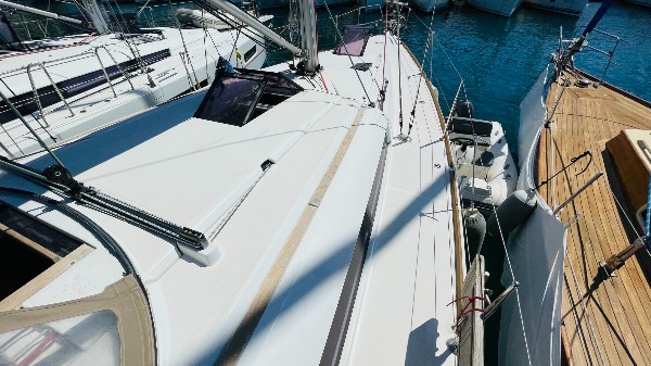 2013 JEANNEAU SUN ODYSSEY 409