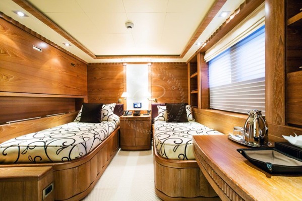 2007/2015 GOLDEN YACHTS CUSTOM 52M